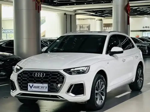 Audi Q5, 2022