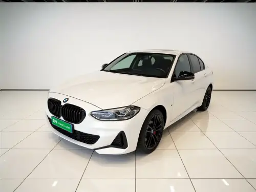 BMW 1-Series, 2021