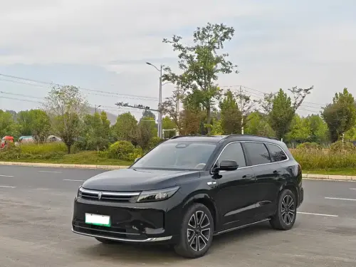 AITO M7, 2025