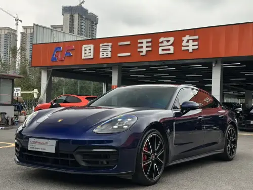 Porsche Panamera, 2021