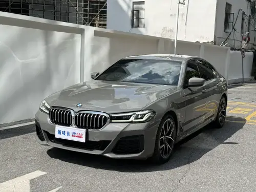 BMW 5-Series, 2022