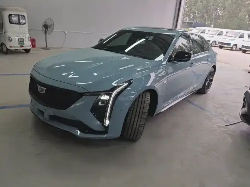 Cadillac CT5, 2025