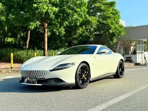 Ferrari Roma, 2022