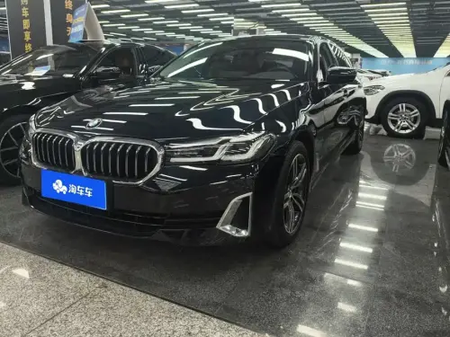BMW 5-Series, 2021