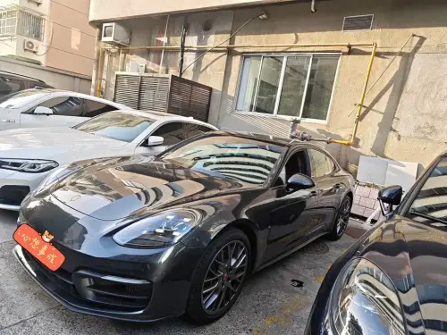 Porsche Panamera, 2024