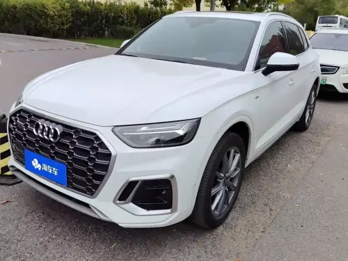 Audi Q5, 2022