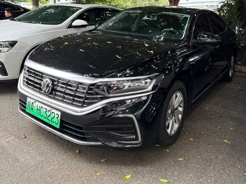 Volkswagen Passat, 2023