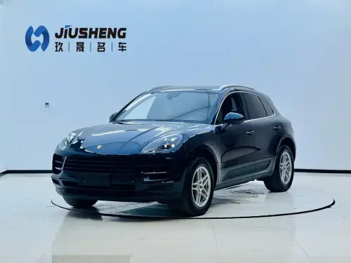 Porsche Macan, 2021