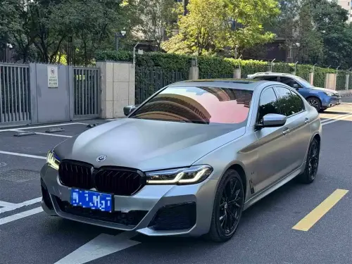 BMW 5-Series, 2021