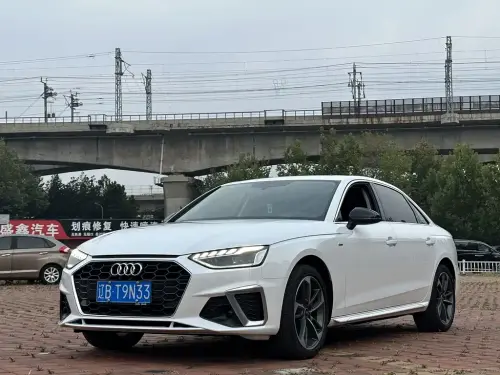 Audi A4, 2023