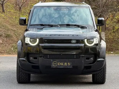 Land Rover Defender, 2024