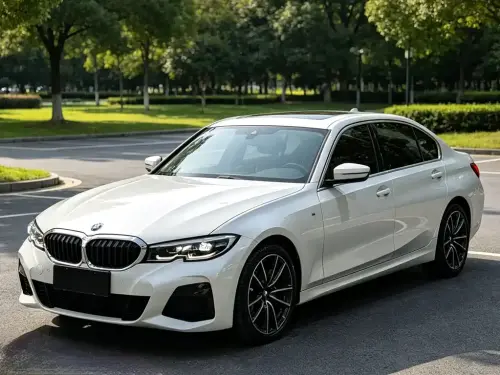 BMW 3-Series, 2022