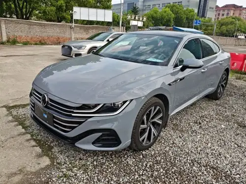 Volkswagen CC, 2025