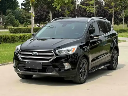 Ford Kuga, 2020