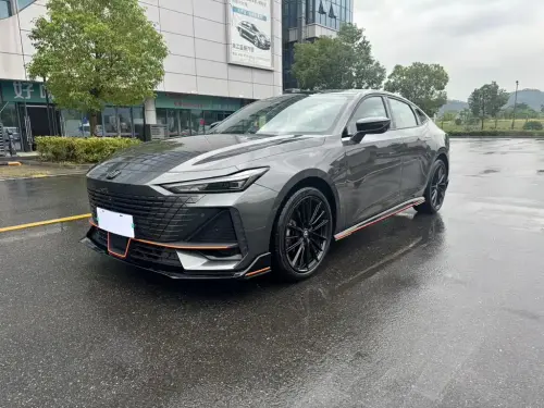 Changan UNI-V, 2025