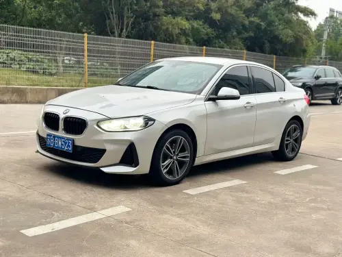 BMW 1-Series, 2021