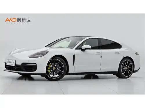 Porsche Panamera, 2023