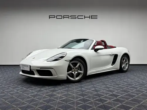 Porsche 718, 2023