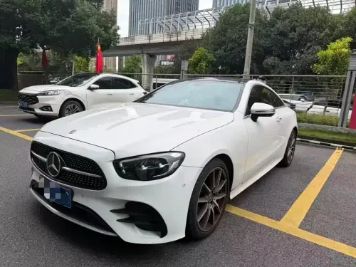 Mercedes-Benz E-Class, 2022