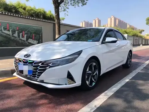 Hyundai Elantra, 2021