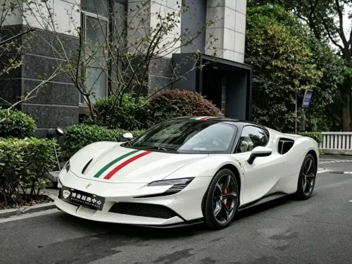 Ferrari SF90, 2025