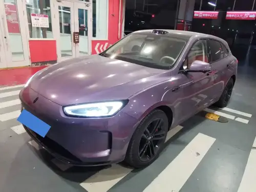 AITO M5, 2025