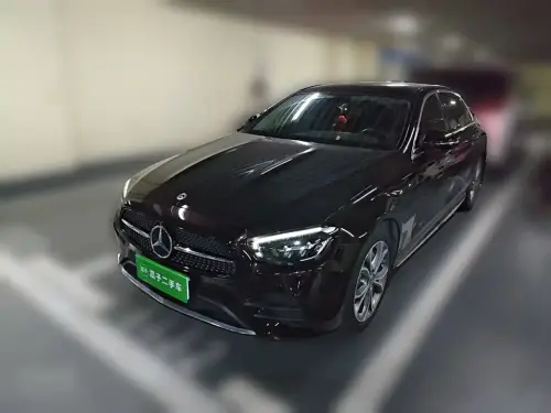 Mercedes-Benz E-Class, 2022