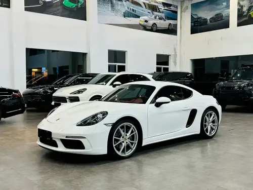 Porsche 718, 2024