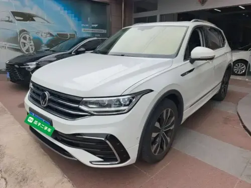 Volkswagen Tiguan, 2022