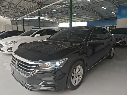 Volkswagen Passat, 2022