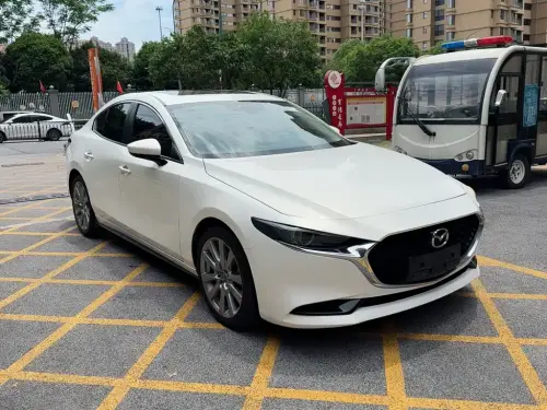 Mazda Mazda3 Axela, 2020
