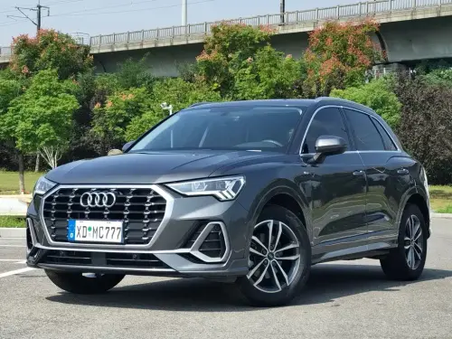 Audi Q3, 2022