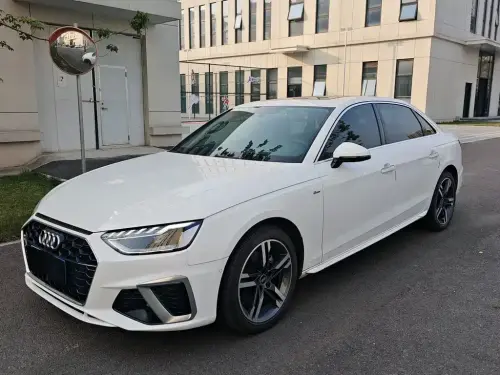 Audi A4, 2021