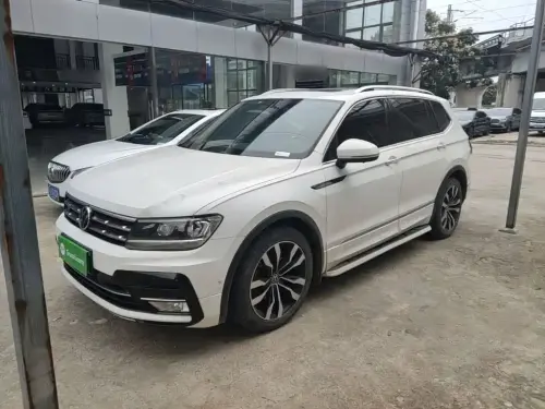 Volkswagen Tiguan, 2021