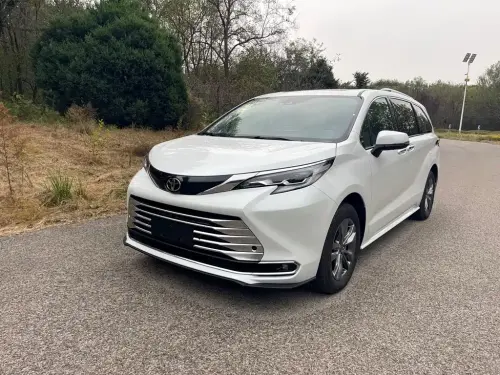 Toyota Sienna, 2026