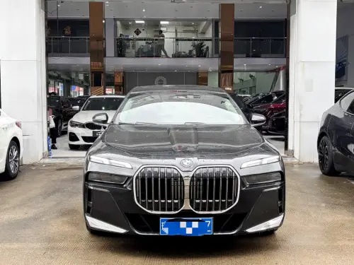 BMW 7-Series, 2024