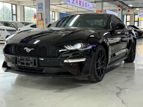 Ford Mustang, 2021