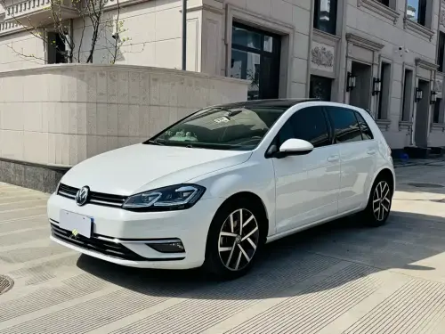 Volkswagen Golf, 2020