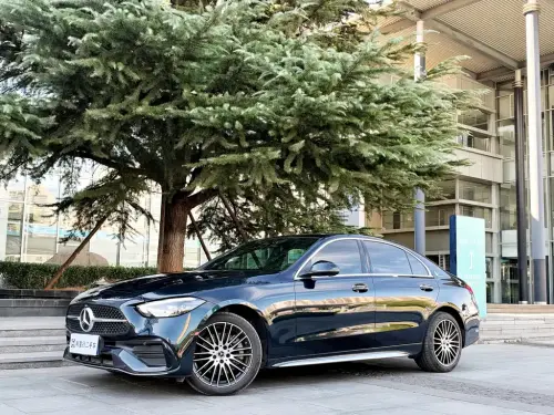 Mercedes-Benz C-Class, 2024