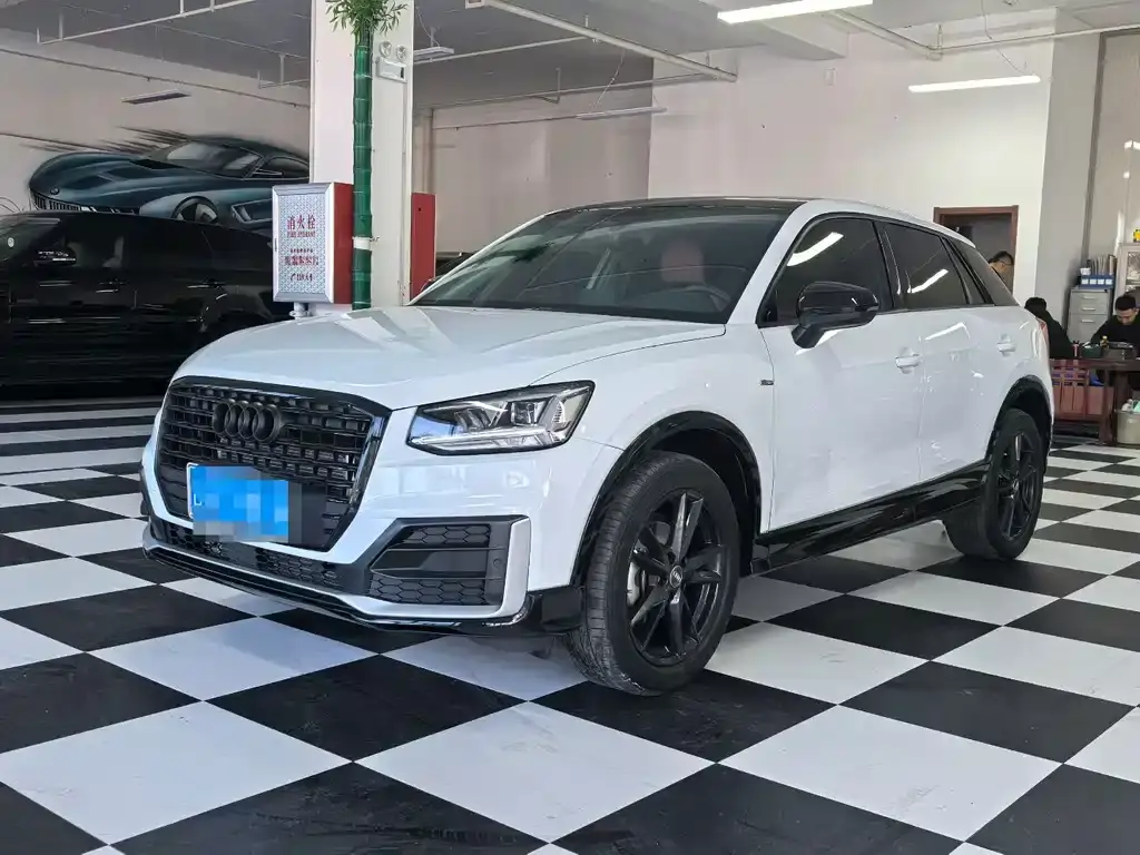 Audi Q2, 2021