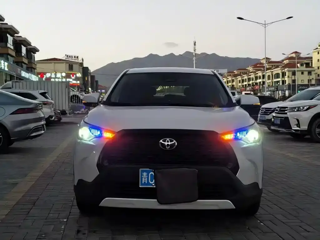 Toyota Corolla Cross, 2024