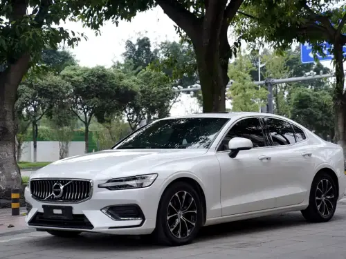 Volvo S60, 2021