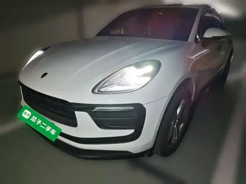 Porsche Macan, 2022
