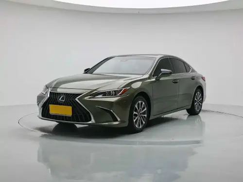 Lexus ES, 2021