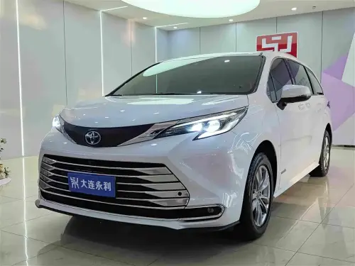 Toyota Sienna, 2023