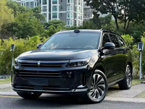 AITO M7, 2023