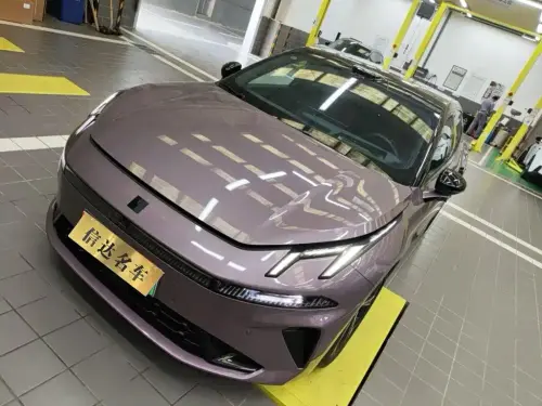 Lynk & Co 07, 2025