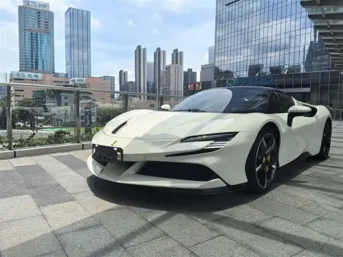 Ferrari SF90, 2023