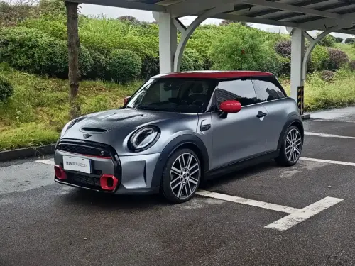 Mini MINI, 2023