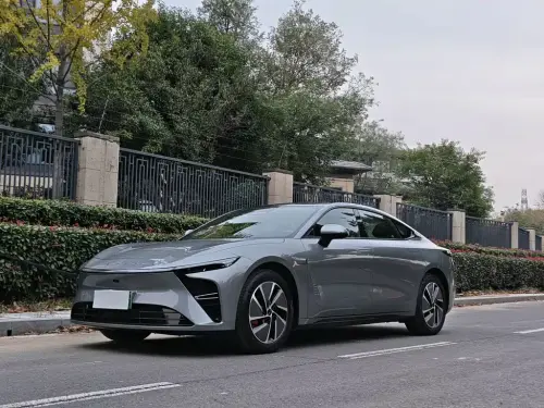 Exeed ES, 2025